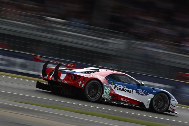 Die Konkurrenz bekam in Le Mans zumeist das Heck des Ford GT zu sehen