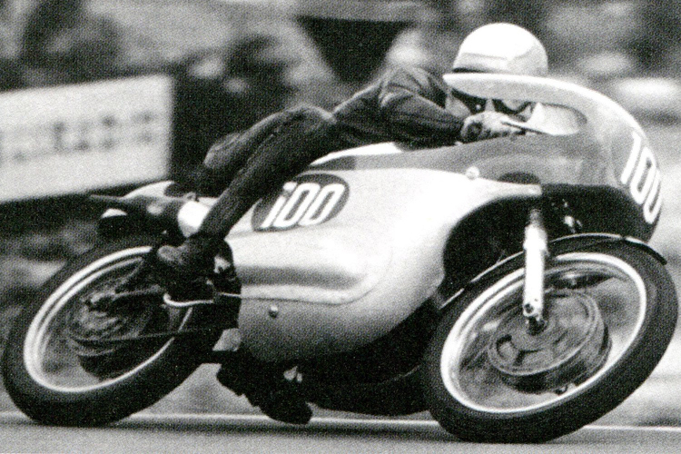 Sachsenring 1963: Der unvergessene Mike Hailwood auf der MZ 250ccm 