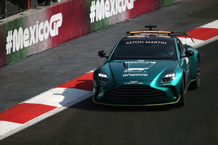 Aston Martin Vantage Safety Car