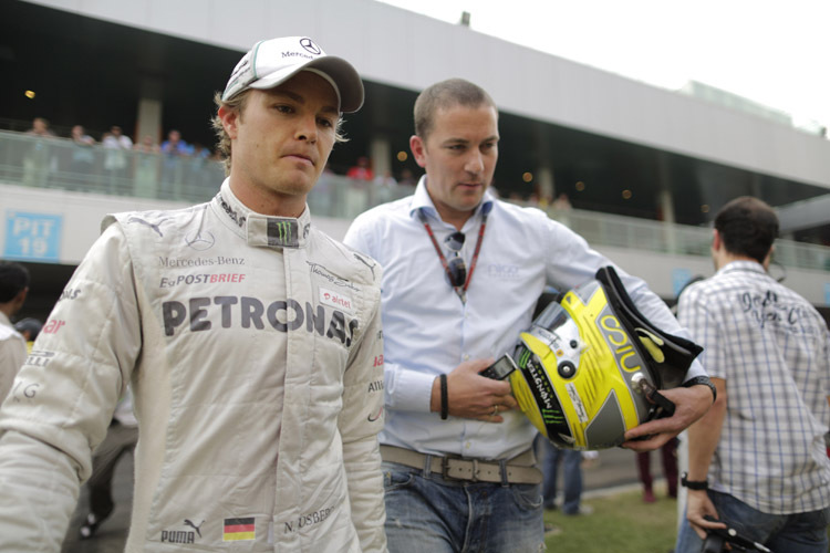 Lange Gesichter bei Mercedes GP nach dem Rennen.