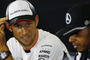 Jenson Button mit Lewis Hamilton
