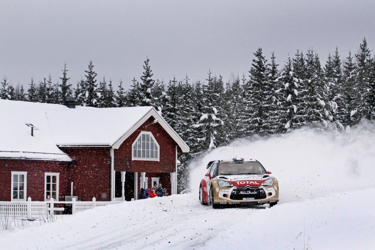 Zweite Bestzeit für Sébastien Loeb