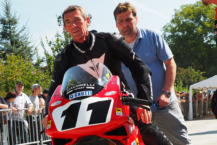 Troy Corser auf der Ducati