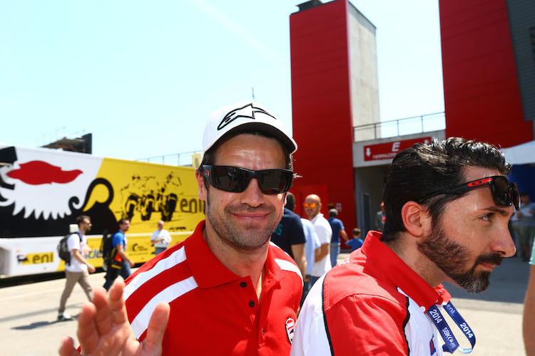 Carlos Checa hofft auf einen Ducati-Weltmeister - 2015!