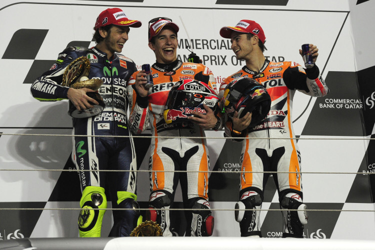 Siegesfeier in Katar: Rossi, Márquez und Pedrosa