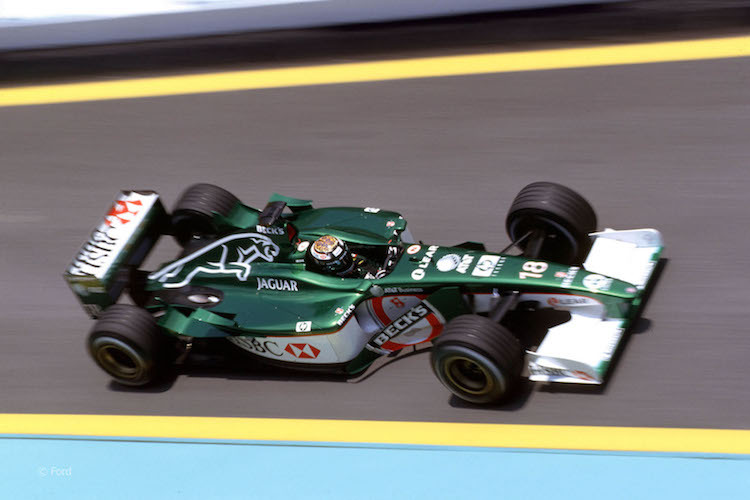 Eddie Irvine im Formel-1-Jaguar