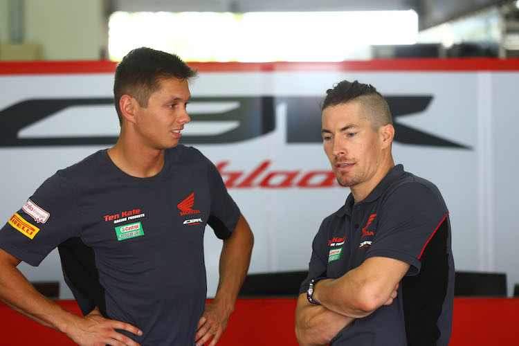 Michael van der Mark und Nicky Hayden: Wer behält im teaminternen Duell die Oberhand?