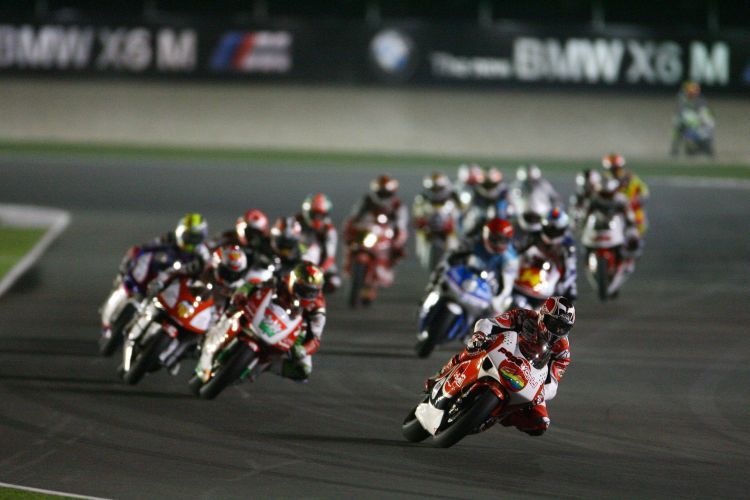 250er-Start in Katar: Letztmals mit Zweitaktern?