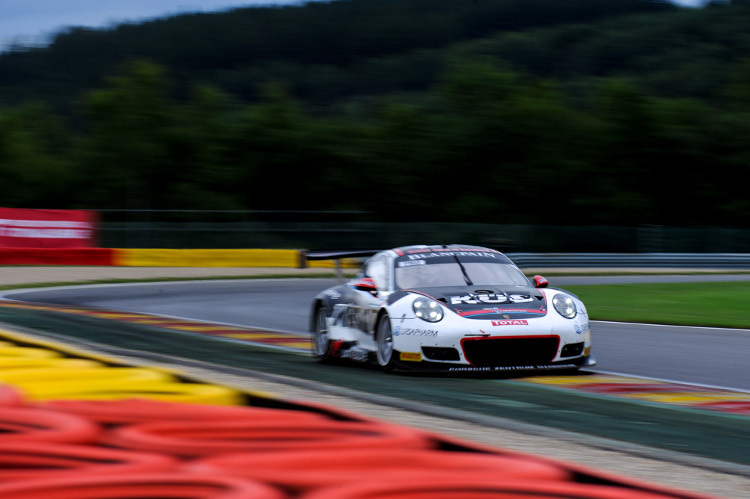 Vierter: Der Porsche 911 GT3 R (Team75 Bernhard) von Laurens Vanthoor/Kévin Estre/Michael Christensen