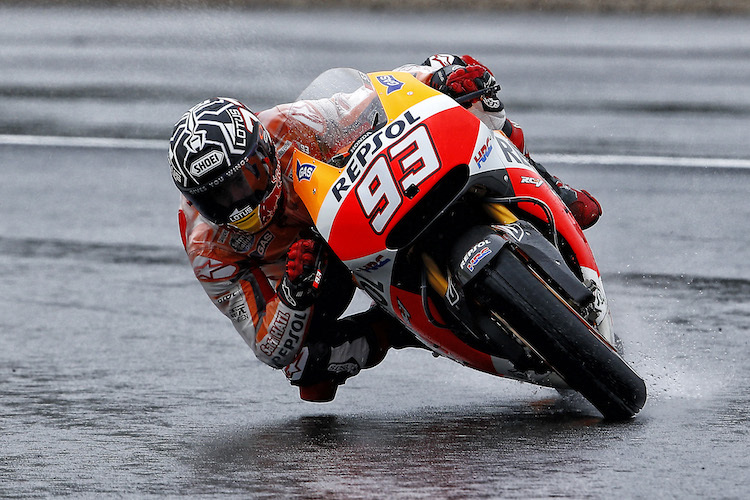 Das Wasser stand auf der Piste in Valencia - Marc Marquez fuhr auf Platz 8