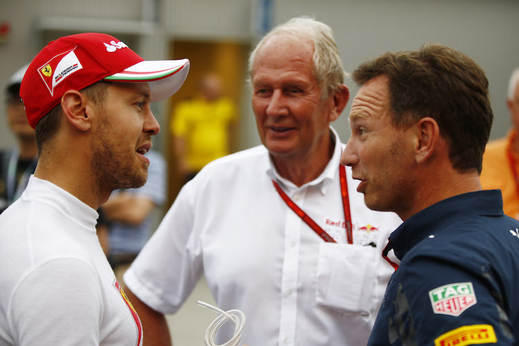 Sebastian Vettel, Dr. Helmut Marko und Christian Horner (v.l.n.r.)