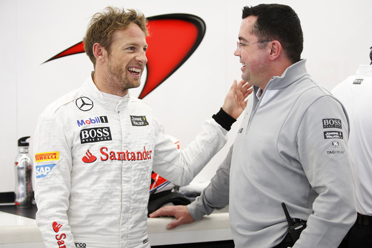Jenson Button mit dem neuen McLaren-Teamchef Eric Boullier