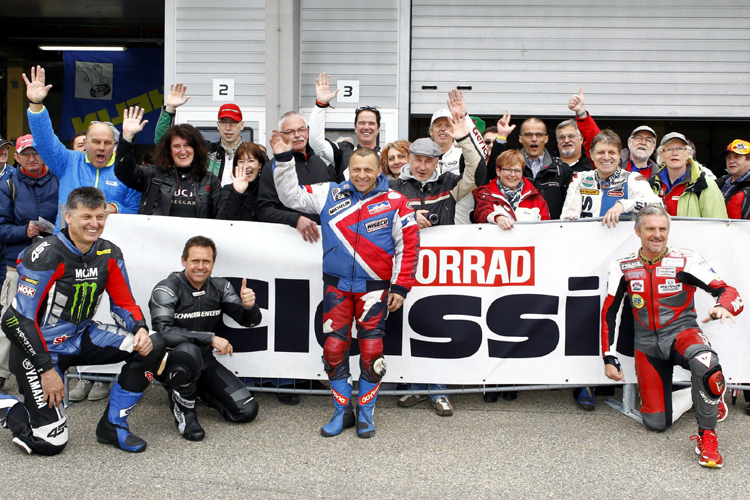 Fans trafen die Fahrer beim ersten Pro Superbike Revival 2014