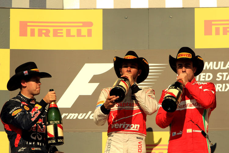 Na denn, Prost! Weltmeister Sebastian Vettel (links) verdient vier Millionen Euro weniger als Lewis Hamilton und Fernando Alonso