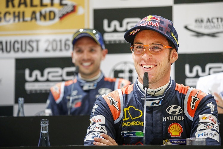 Thierry Neuville bleibt bis 2018 bei Hyundai