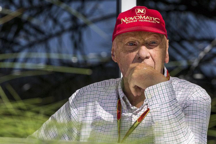 Niki Lauda: «Ein paar Einheimische haben den Leichen die Ringe von den Fingern gezogen, es war fürchterlich»