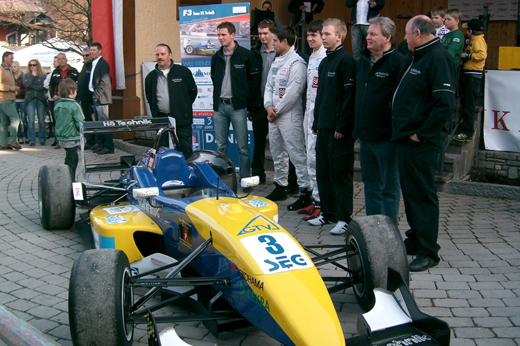 f3
