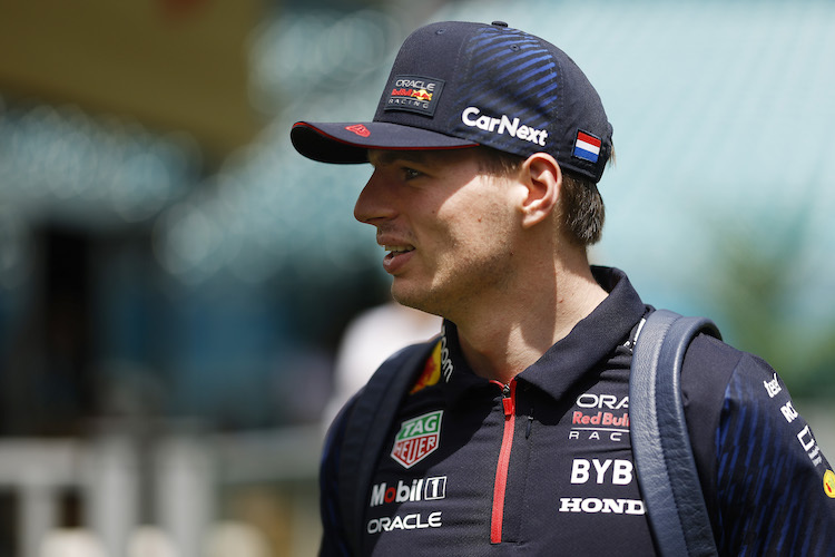 Für den guten Zweck: Max Verstappen gibt auf der virtuellen Imola-Piste Gas