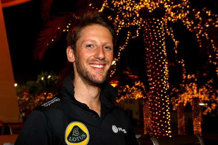 Lotus-Pilot Romain Grosjean, der am Vortag noch seinen 29. Geburtstag feiern durfte, freute sich: «Ich bin wirklich stolz auf das Team und die Leistung, die es zwischen dem dritten Training und dem Qualifying geliefert hat»