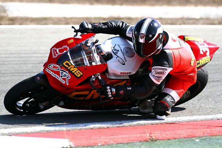 Tolga Uprak mit seiner Ducati 1198R