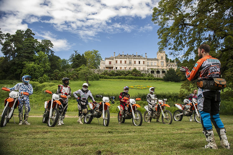 Das Enduro Race Camp beim Castello Dal Pozzo