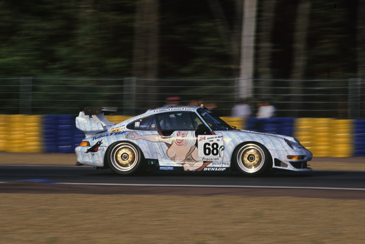 Der vom ermordeten Wolinski gestaltete Porsche in Le Mans 1998