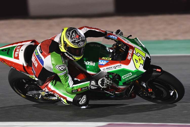 Aleix Espargaró auf der Aprilia in Katar 