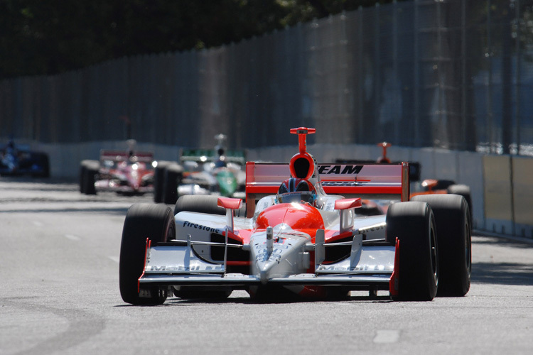 Castroneves' Rückkehr in den Penske lässt weiter auf sich warten