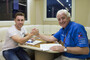 Efren Vazquez und Iodaracing-Chef Giampiero Sacchi: Suters letztes Aufgebot