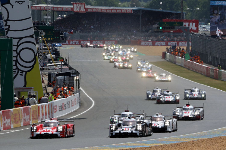 Start der 24h von Le Mans 2015