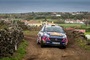 Tamara Molinaro im Opel Adam R2 auf den Azoren