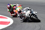 Im Rennen: Stefan Bradl hinter Yonny Hernandez