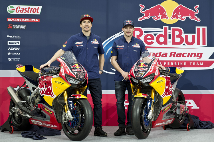 Nicky Hayden (li.) und Stefan Bradl warten sehnsüchtig auf neue Motoren