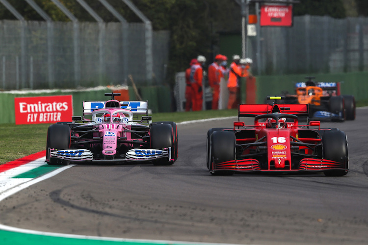 Sergio Pérez gegen Charles Leclerc