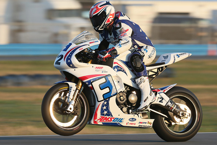 Larry Pegram steuert in Laguna Seca eine dritte EBR 1190RX