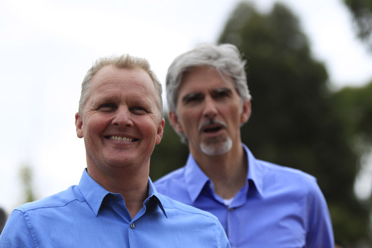 Die ehemaligen Formel-1-Piloten Johnny Herbert und Damon Hill