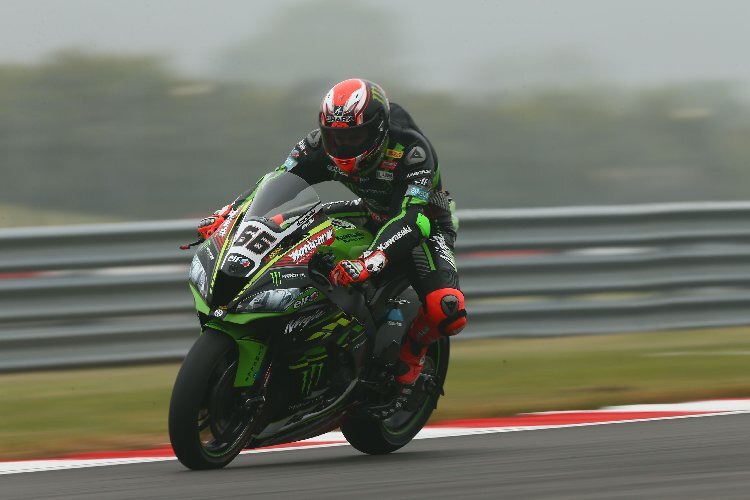 Tom Sykes auf dem Weg zu einer weiteren Pole-Position