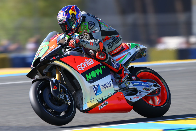 Stefan Bradl in Le Mans: 17. Startplatz auf der Aprilia