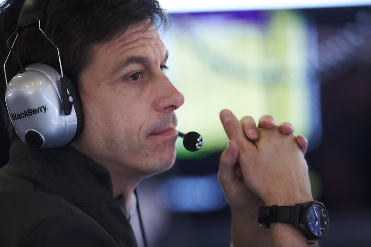 Toto Wolff: «Wir hatten mit beiden Autos Bremsprobleme, die elektronische Bremse fiel bei Nico 1,5 Runden vor Schluss aus, bei Lewis in der letzten Runde» 