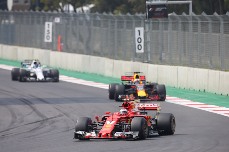 Räikkönen vor Ricciardo