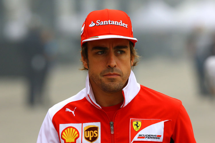 Fernando Alonso war im ersten freien Training zum China-GP mit 1:39,783 min der schnellste Mann im Formel-1-Feld