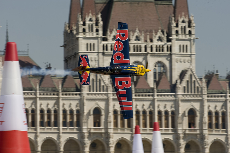 Kirby Chambliss gibt in Budapest das Tempo vor