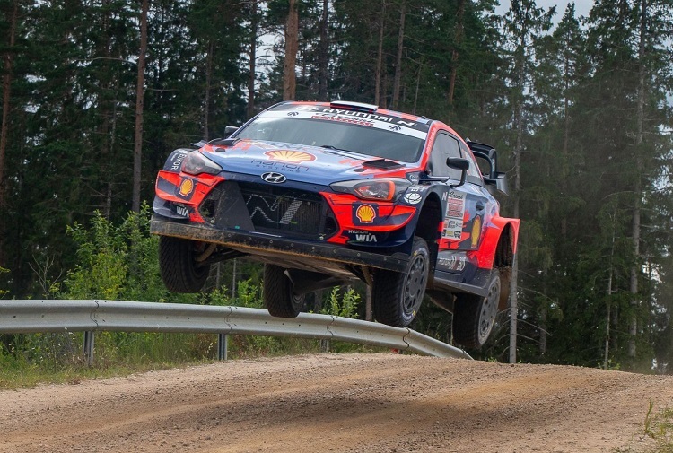 Ott Tänak fliegt zum Sieg bei der Rallye Viru