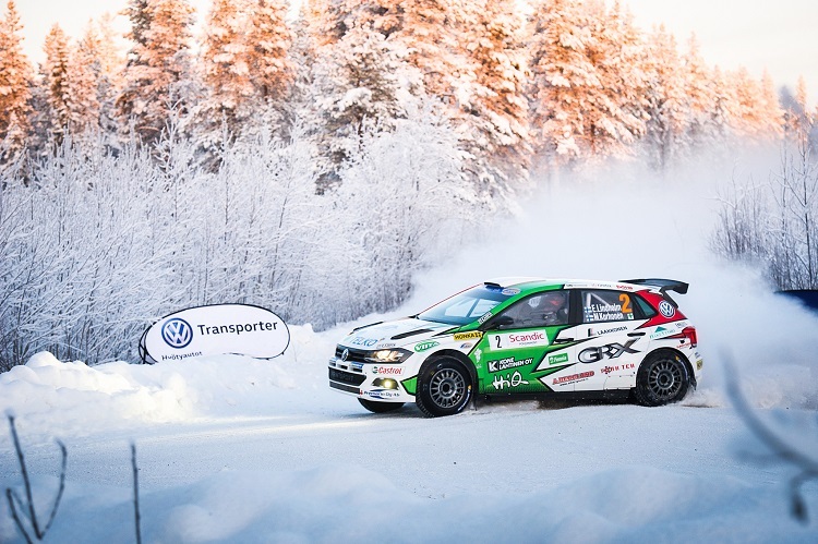 Emil Lindholm gewinnt die Artic-Rallye