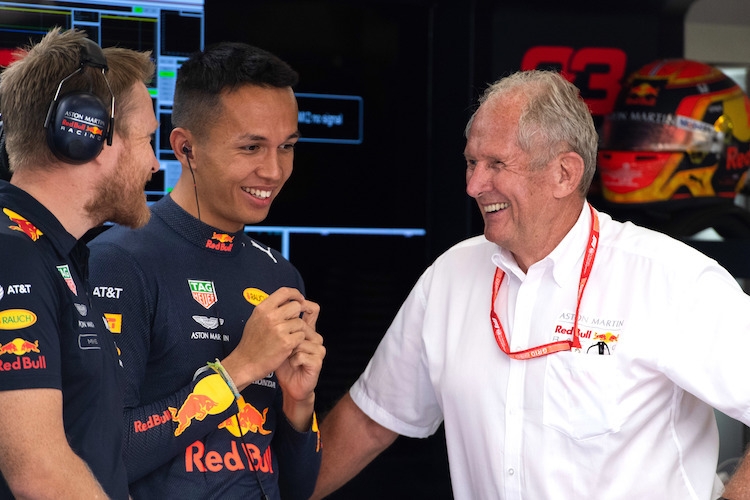 Alex Albon mit Dr. Helmut Marko