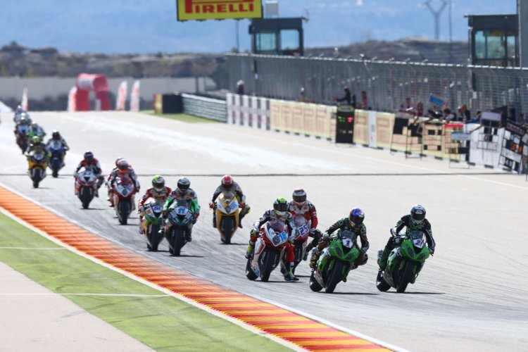 In Aragón sind 35 Supersport-Piloten am Start 