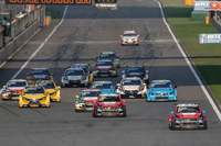 WTCC China: Erster Volvo-Sieg und Krone für Citroën