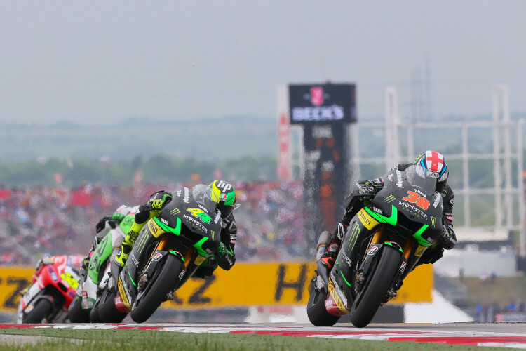 Die Tech3-Teamkollegen Bradley Smith und Pol Espargaró