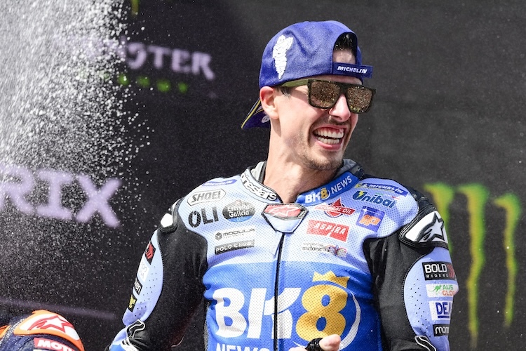 Alex Marquez wird 2026 eine Ducati Desmosedici GP26 fahren
