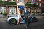 Sharapova und Webber mit Porsche 918